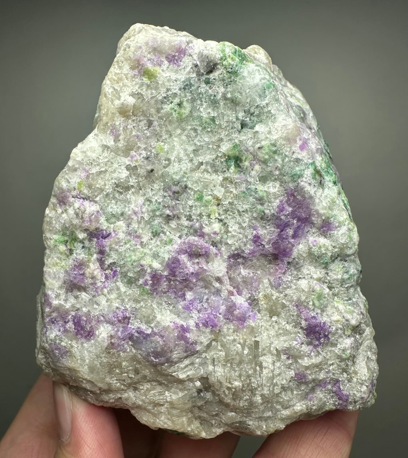 717 Gr. Fluorescent Hackmanite, Green Hauyne, Hyalite, Unknown On Matrix @Afg 6