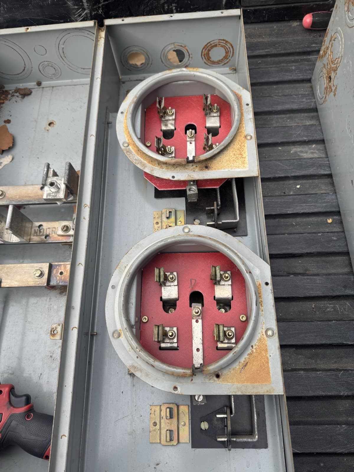 ITE Gould MM Meter Socket & Breaker buss Replacement Kit 4