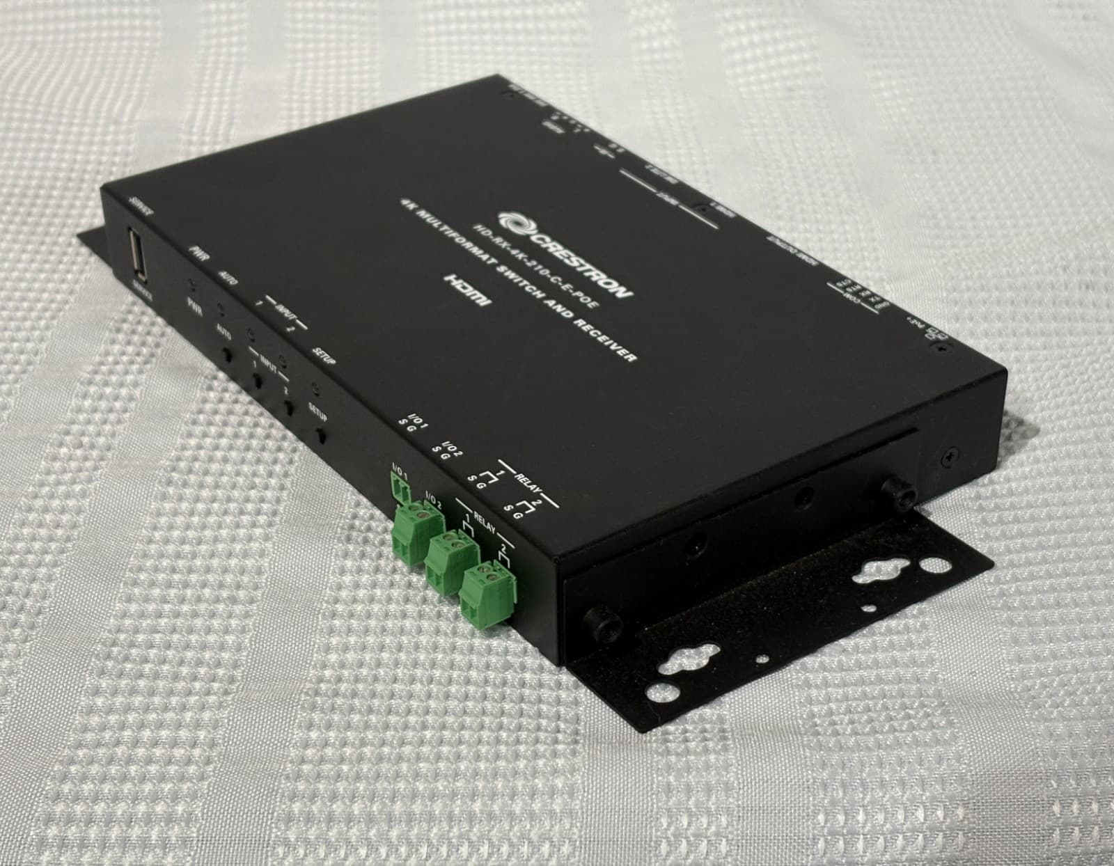 Crestron HD-RX-4K-210-C-E-POE DMPS Lite 4K 2x1 AV Switch and Receiver with PSU 4