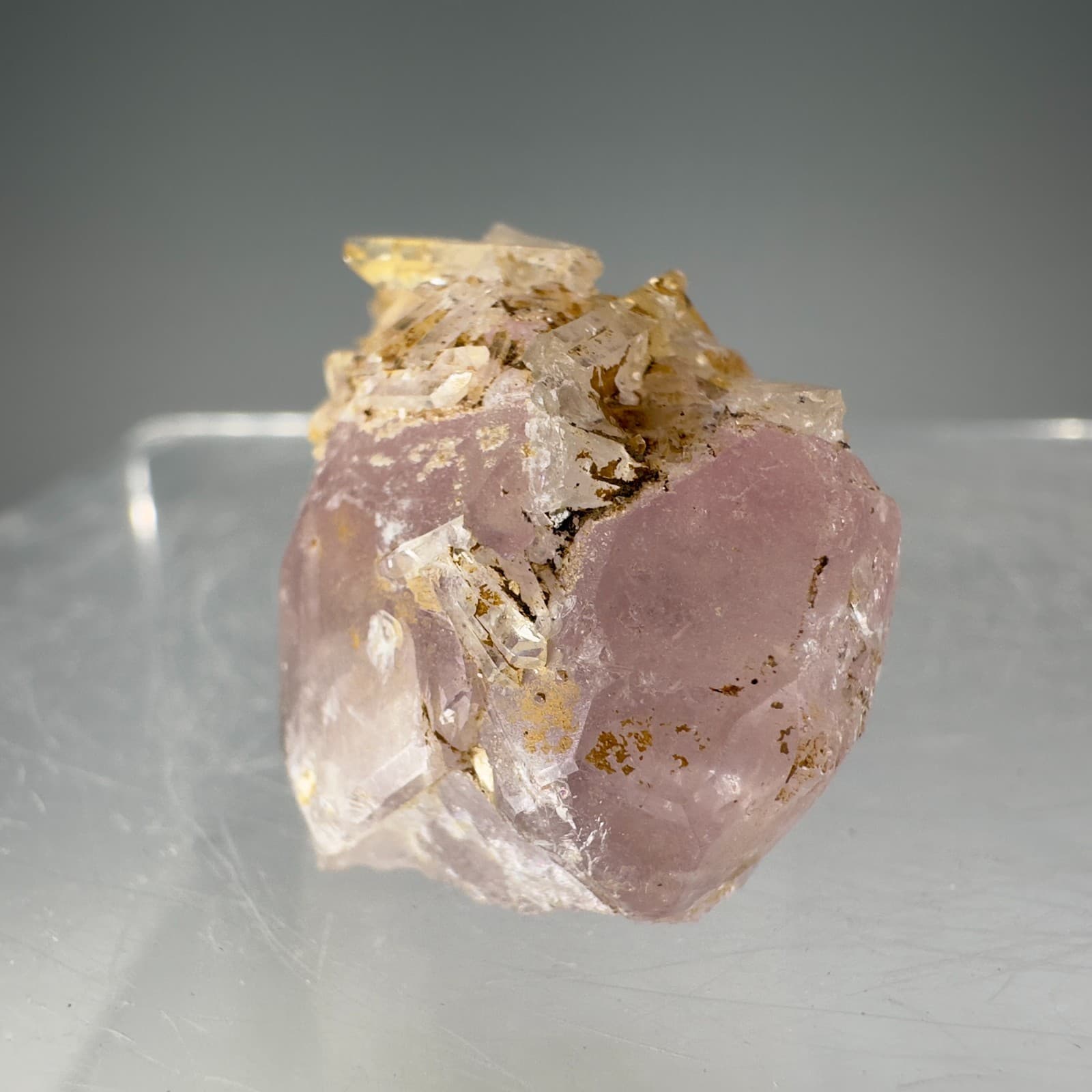 Fluorapatite: Mount Xuebaoding, Songpan Co., Sichuan, China 4