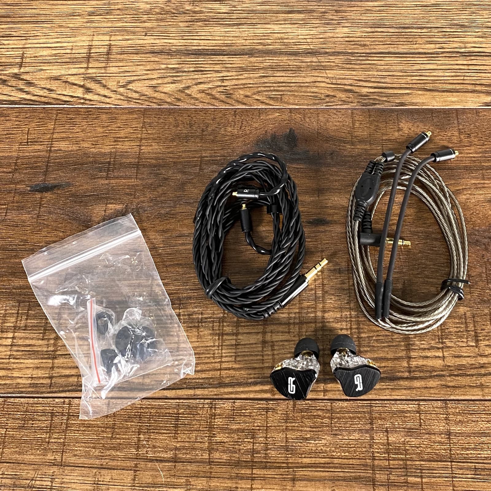 GR Bass Model i4 4 Driver In Ear Monitor Earphones 2