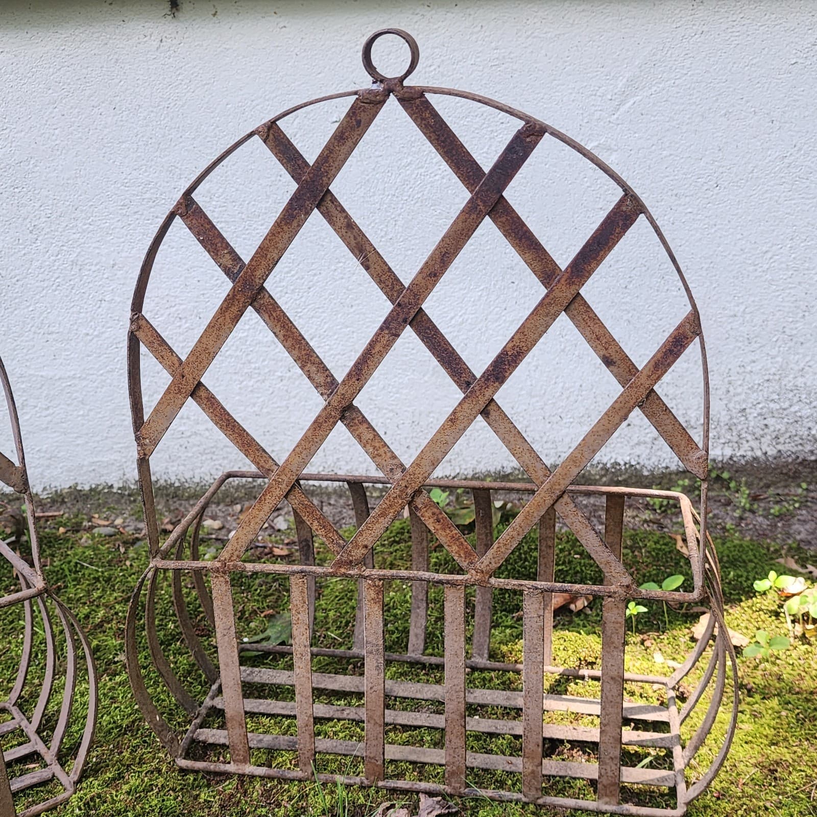 VINTAGE MID CENTURY MESH HEAVY WROUGHT IRON WALL PLANTERS  6