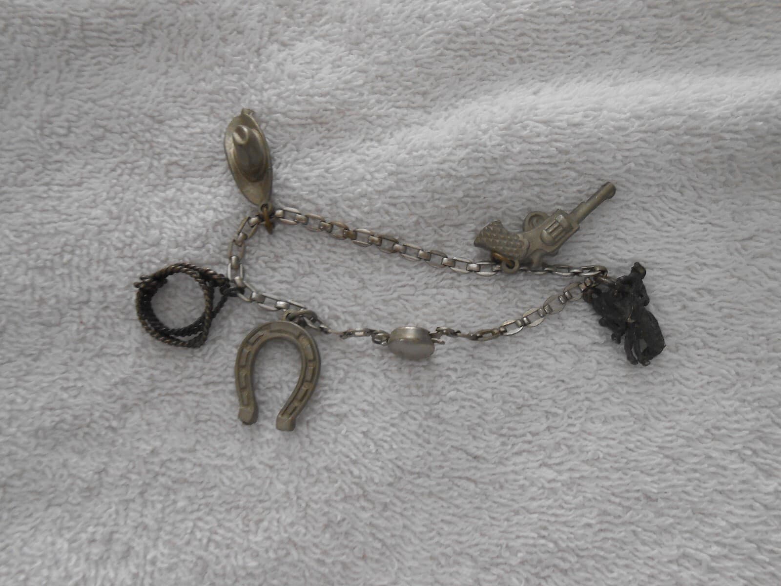 OLD VTG LITTLE GIRLS COWGIRL CHARM BRACELET