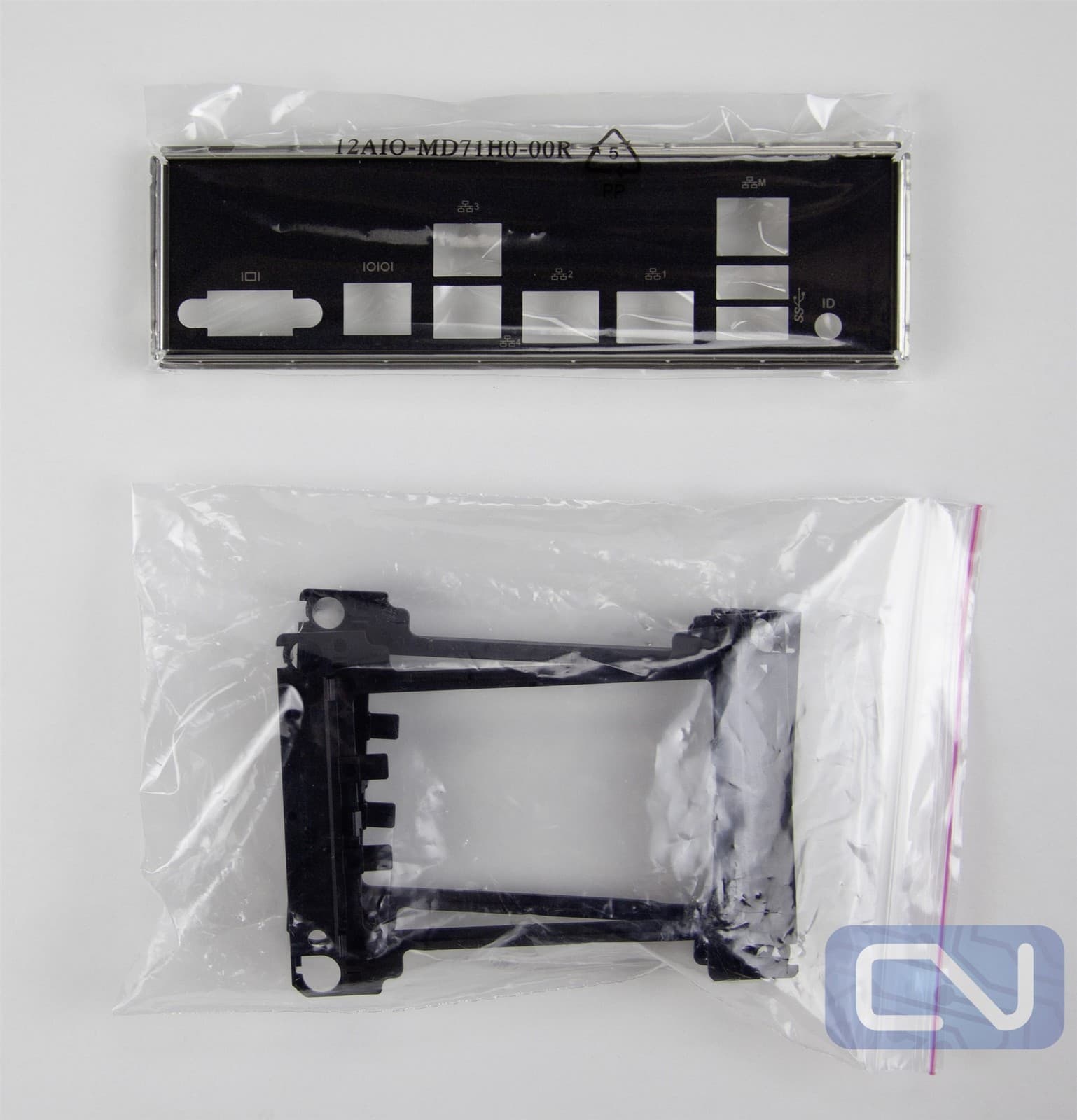 *New* Gigabyte MD71-HB0 2x LGA3647 C622 DDR4 2x 10GbE M.2/U.2 E-ATX Motherboard 5