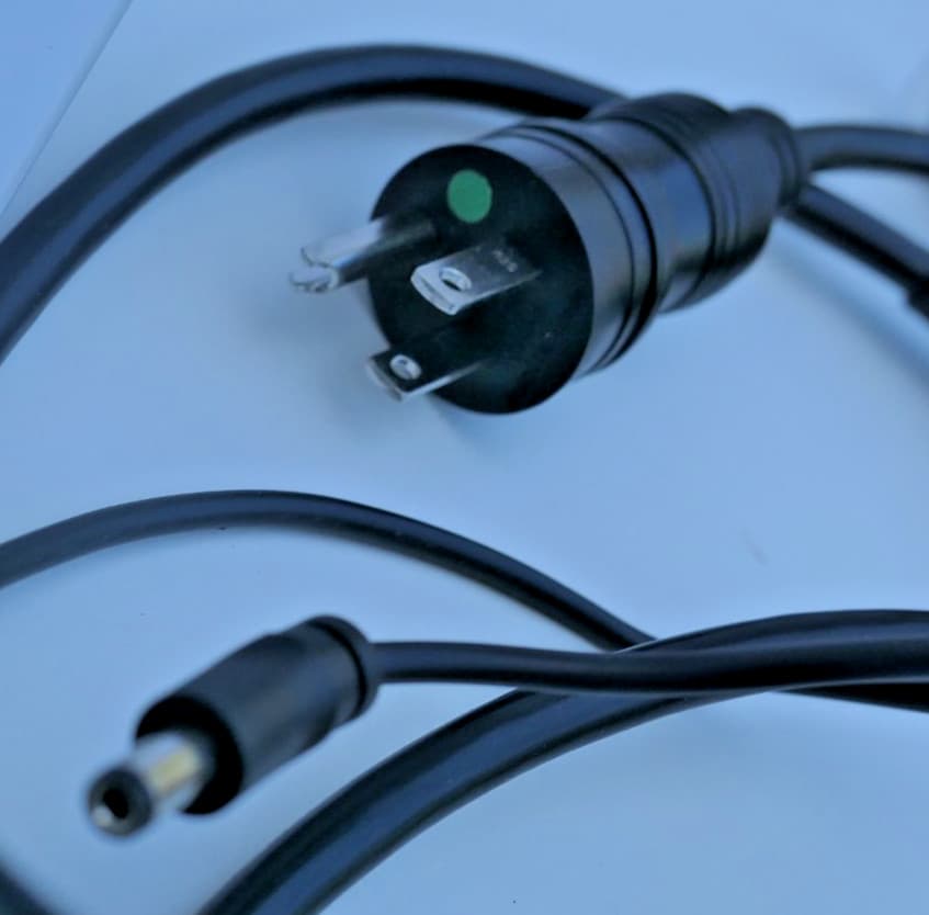 TESTED- STEREO OPTICAL OPTEC 5000P VISION TESTER MANUEL CONTROL 24V WITH COVER 6