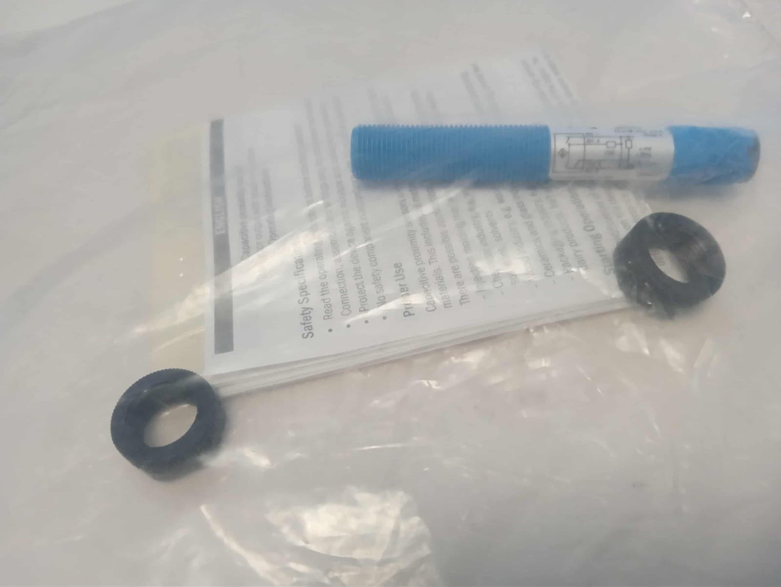 SICK  6051030 CM12-08EBP-KC1 SENSOR PROX CAP 8MM IP68 CYLIND DC 4-wire, Ø 12 mm 2