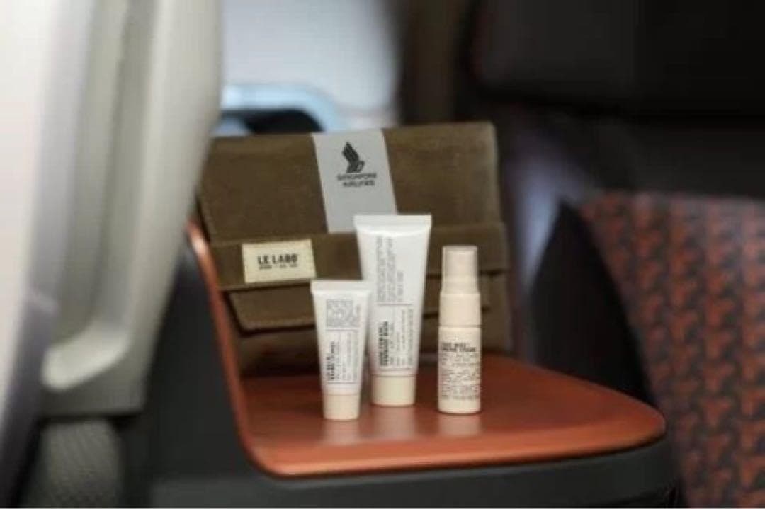 Singapore Airlines Business Class Amenities Hand Cream Lip Balm Le Labo 23163 4