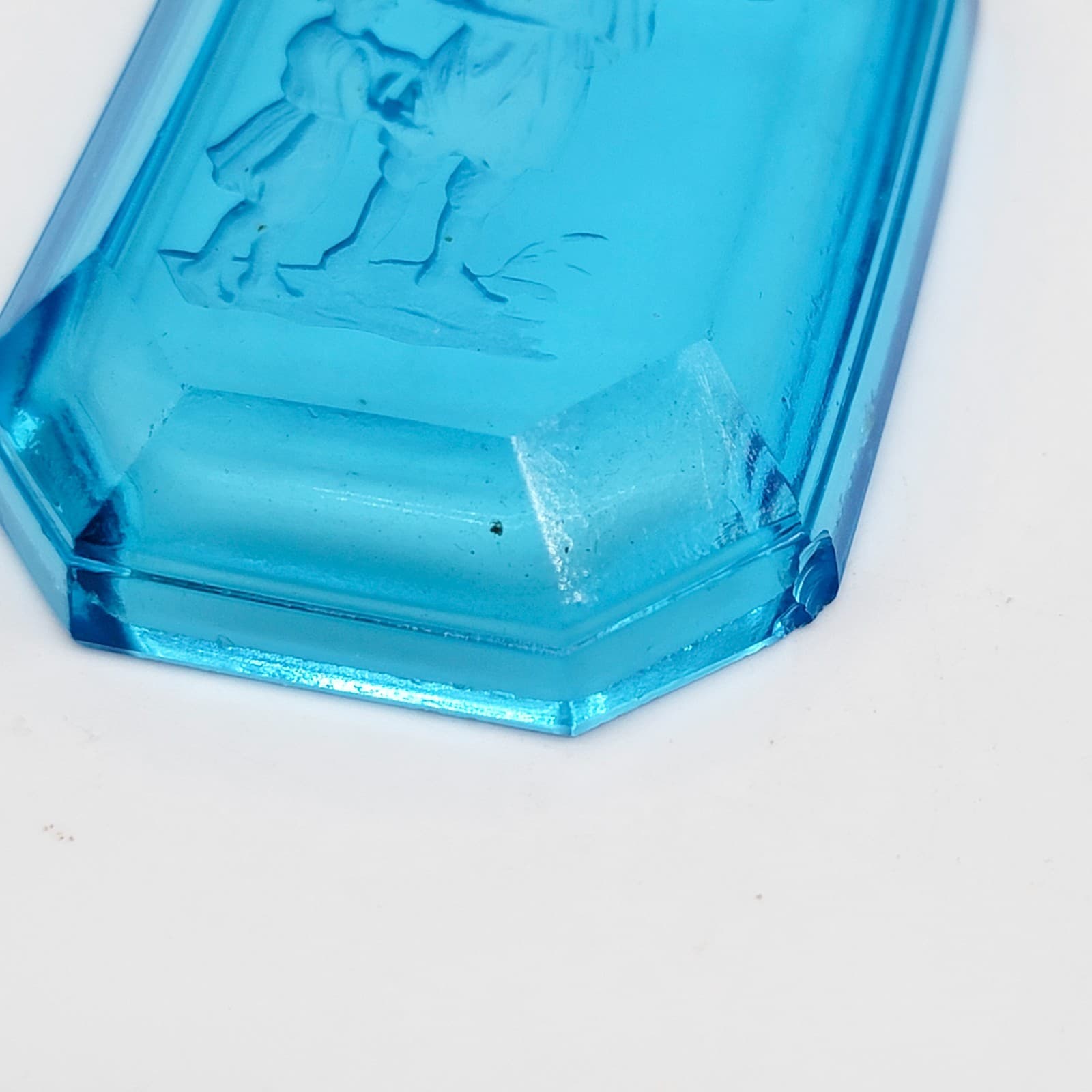 (4) Antique Heinrich Hoffmann Intaglio Trinket Trays/Salts Crystal 4