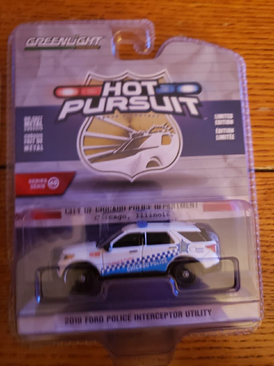 2 Greenlight Hot Pursuit Chicago Police Car Crown Victoria / Interceptor Utilit  4