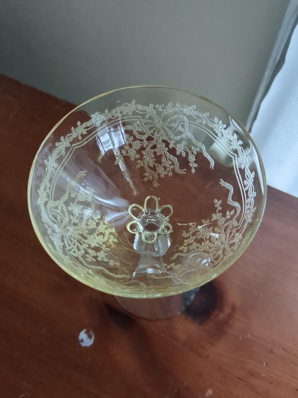 Vintage Fostoria June Topaz Yellow Champagne Glass Or Tall  Sherbet Dish 6" Tall 2