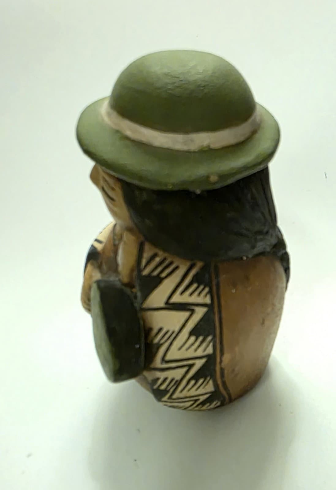 Peruvian Terra Cotta Figurine 4.5" Tall 4