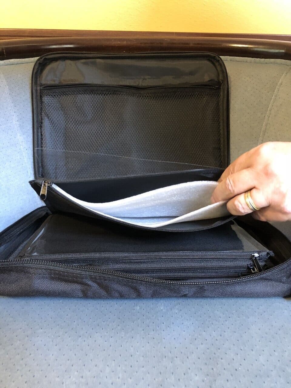 New Embroidery Pooh's Friend Tigger Pin Trading Bag for Disney pin Collections 6