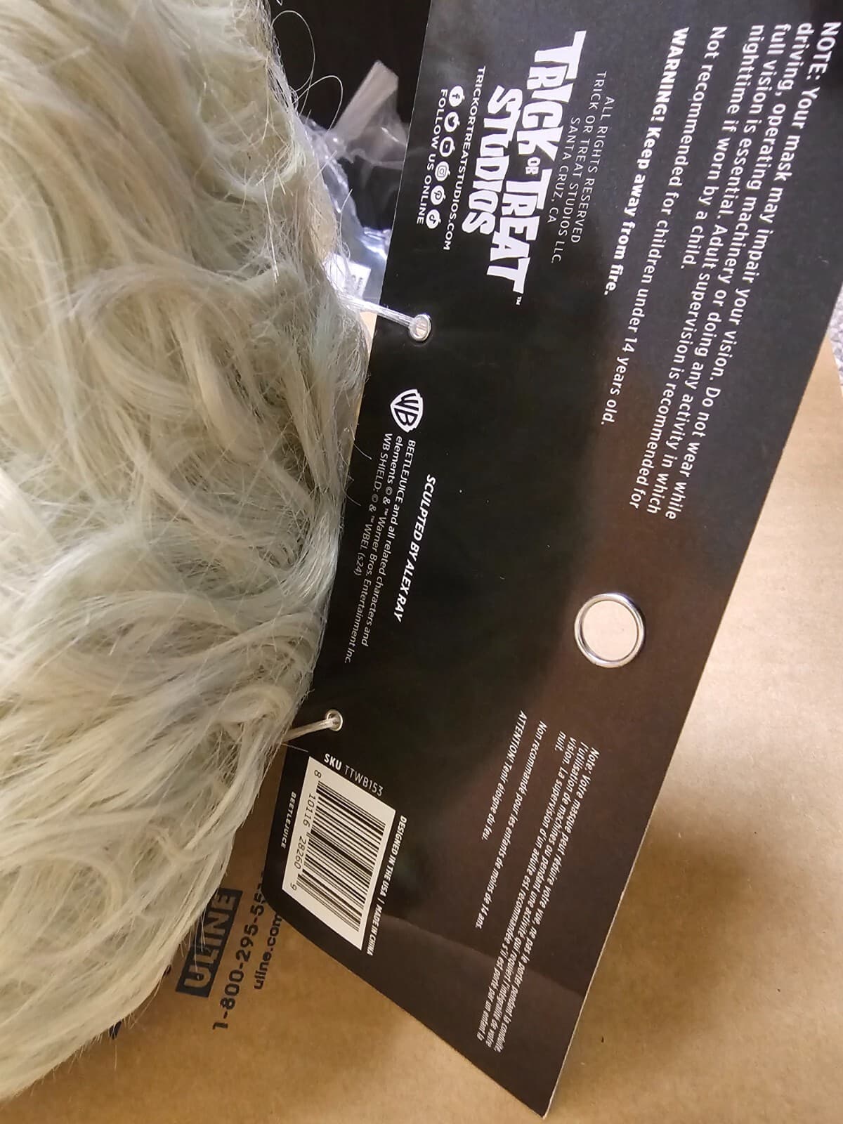 Quantity 1 - NEW Beetlejuice Deluxe Injection Mask  Trick or Treat Studios 4