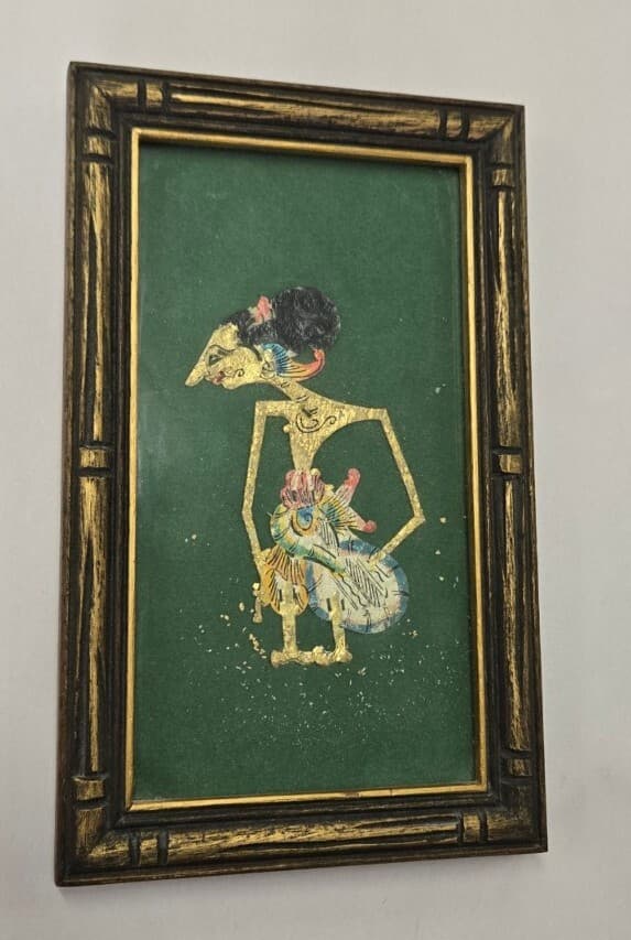 Vintage Java Bali Indonesea Folk Art Shadow Puppet In Frame 2