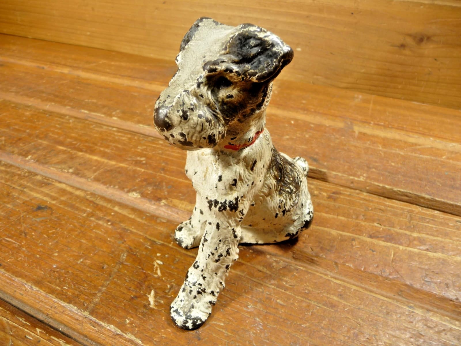 Vintage Cast Iron Fox Terrier Sitting White & Black 2