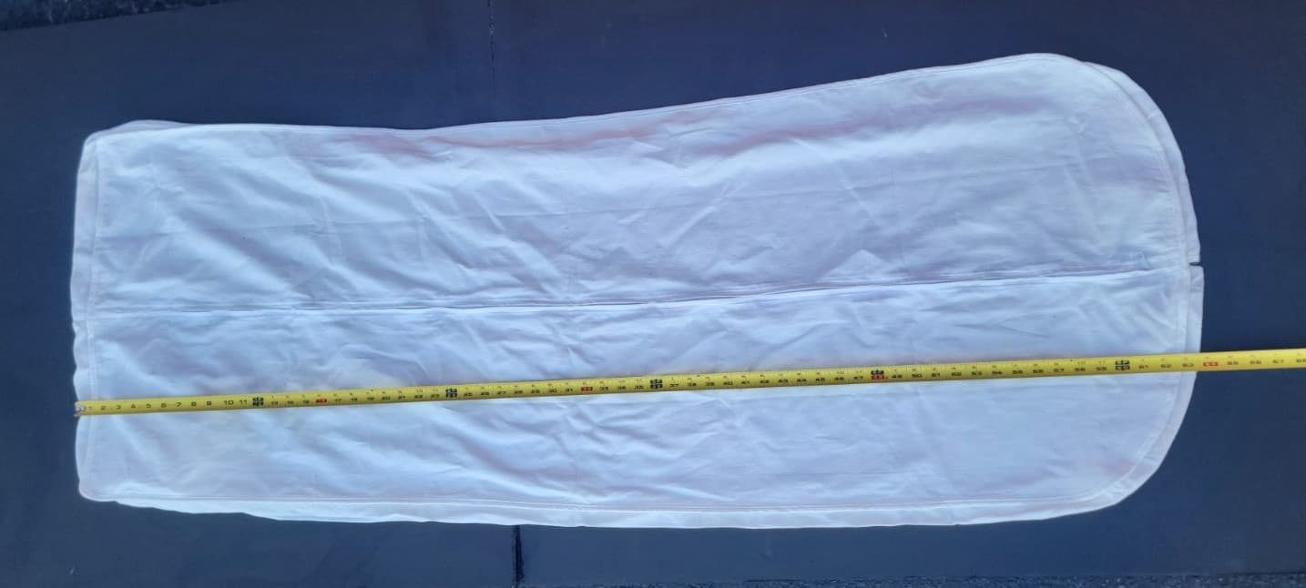 Authentic Emilio Pucci Garment Bag With Zipper 63 X 23  (In Preowned Condition). 4