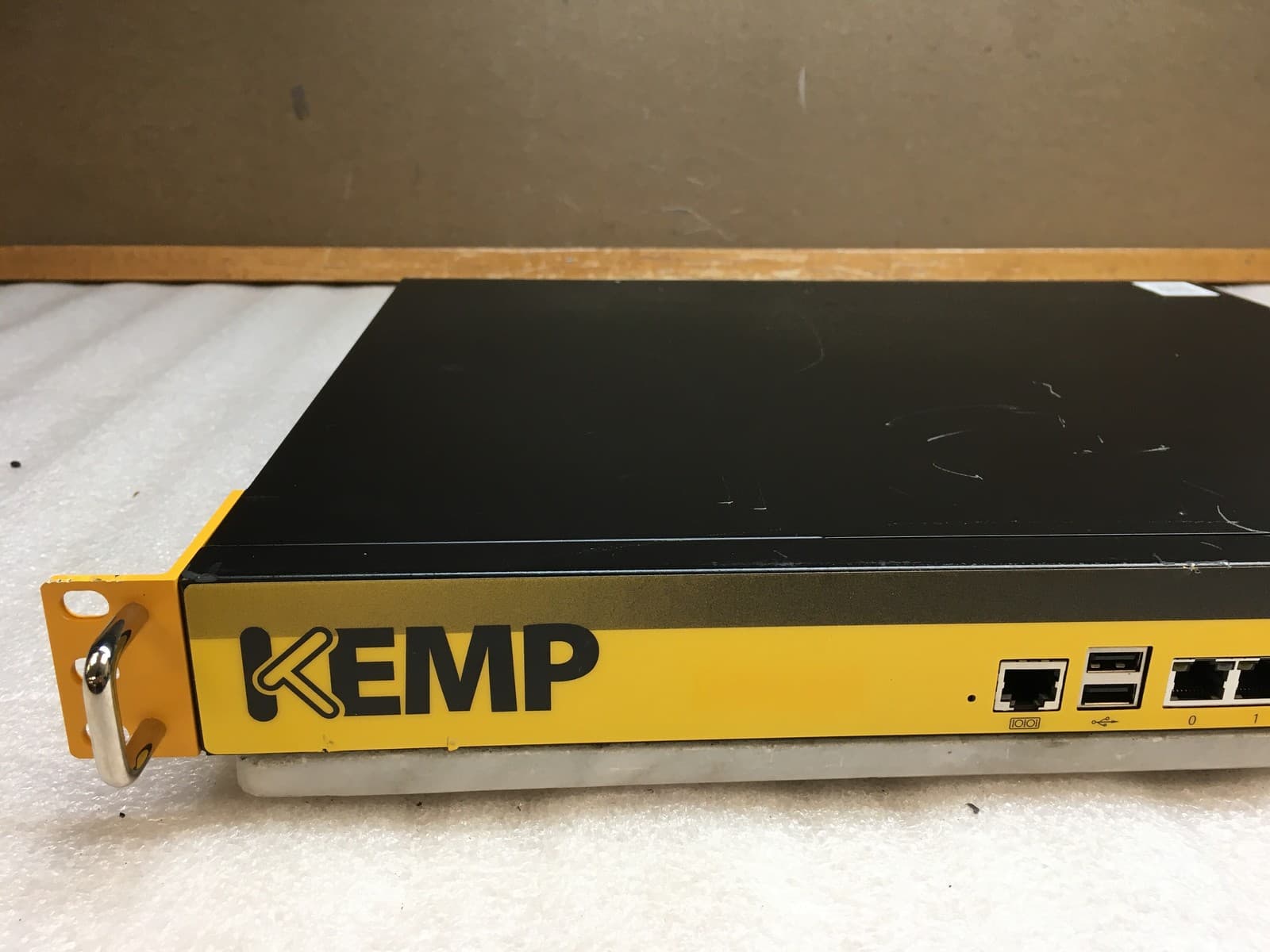 Kemp LoadMaster 2400 NSA3130-LM2400 Network Load Balancer 100-240V 2