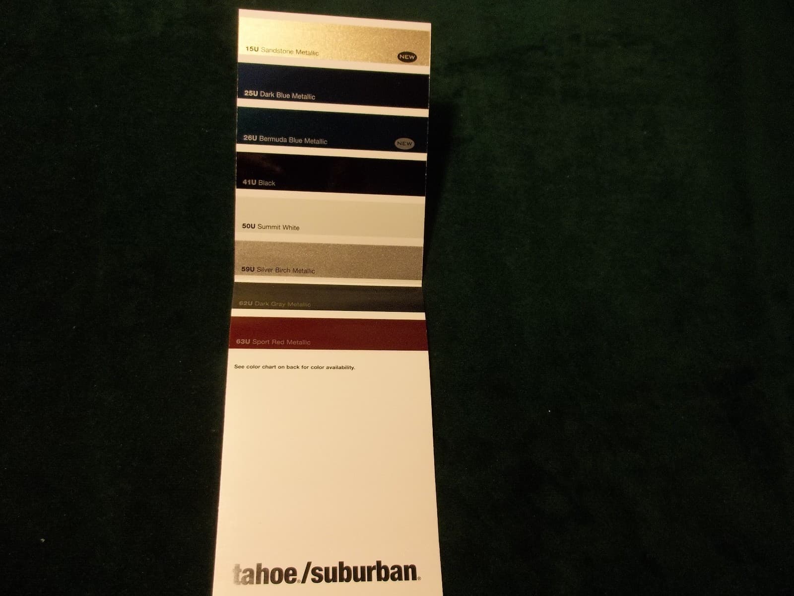 MINT 2005 CHEVROLET EXTERIOR PAINT COLORS TAHOE / SUBURBAN NEW (BOX 712) 2