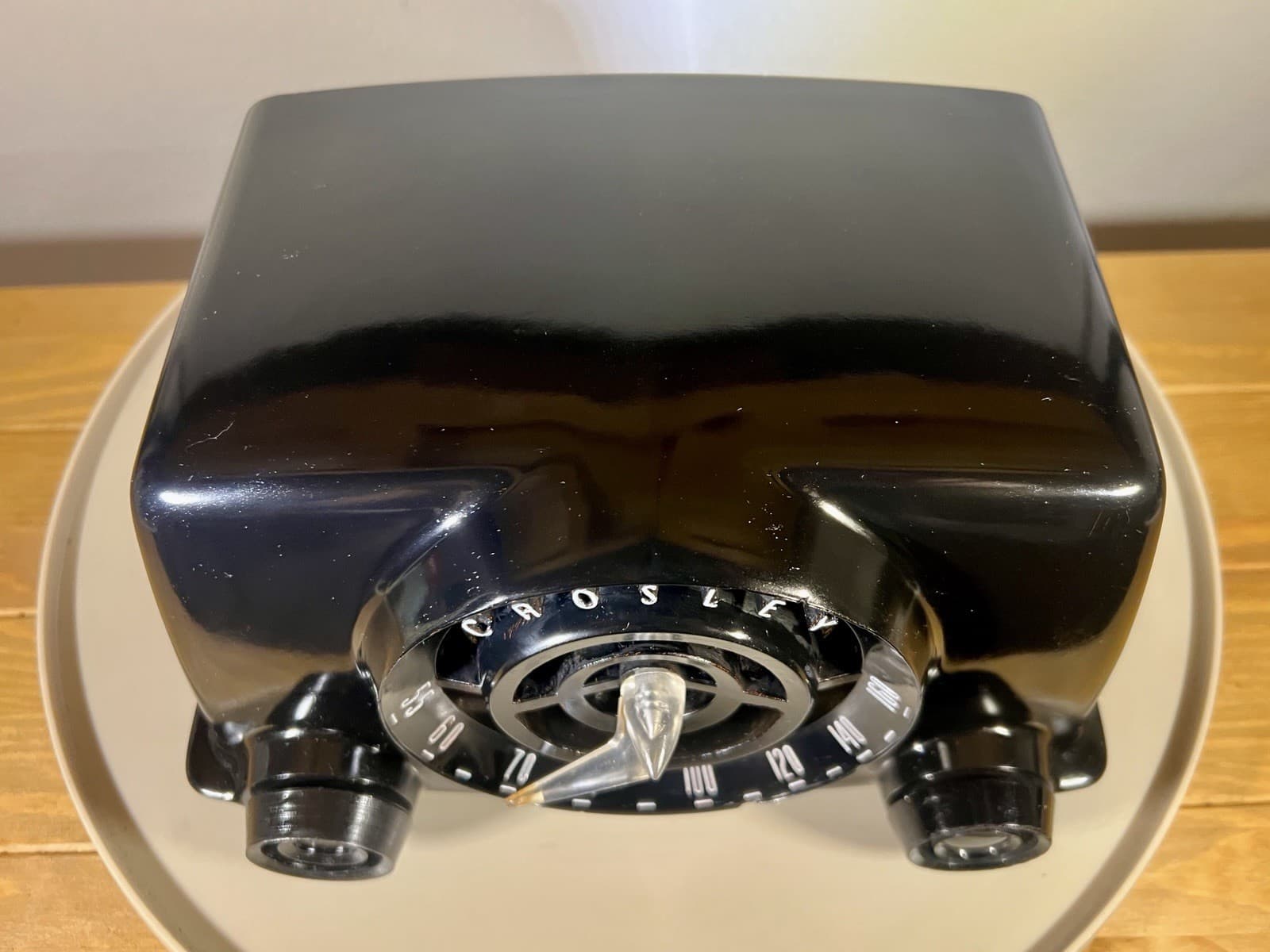 Nice 1951 Crosley 11-104U Dynamic Black Bakelite “Bullseye” Tube Radio No Power 5