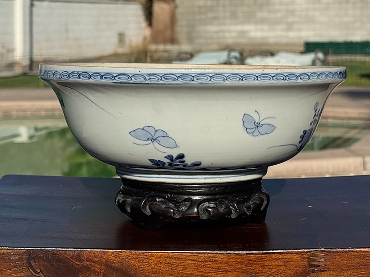 Rare Large 18th Century Chinese Export Blue & White Porcelain Bowl 2