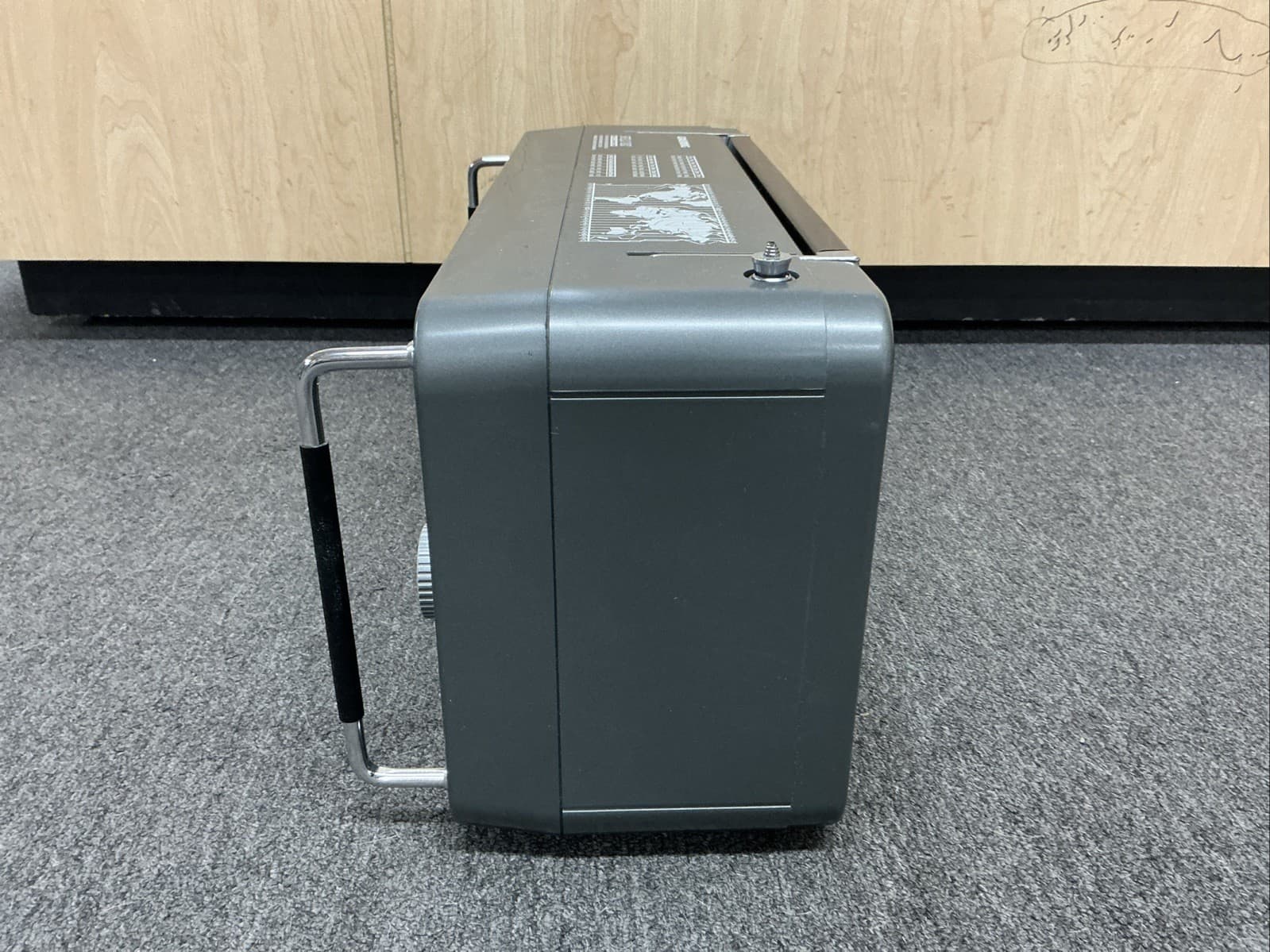 GRUNDIG SATELLIT 800 MILLENNIUM SHORTWAVE DX AM/FM VHF AIRCRAFT / SW RADIO 4