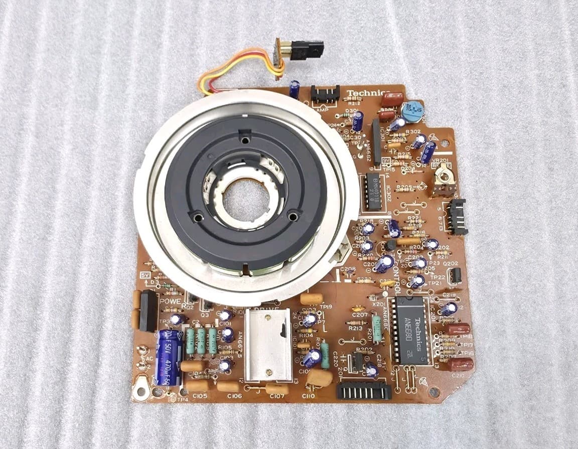Technics sl1200, sl1210 mk2. Main pcb/motor 