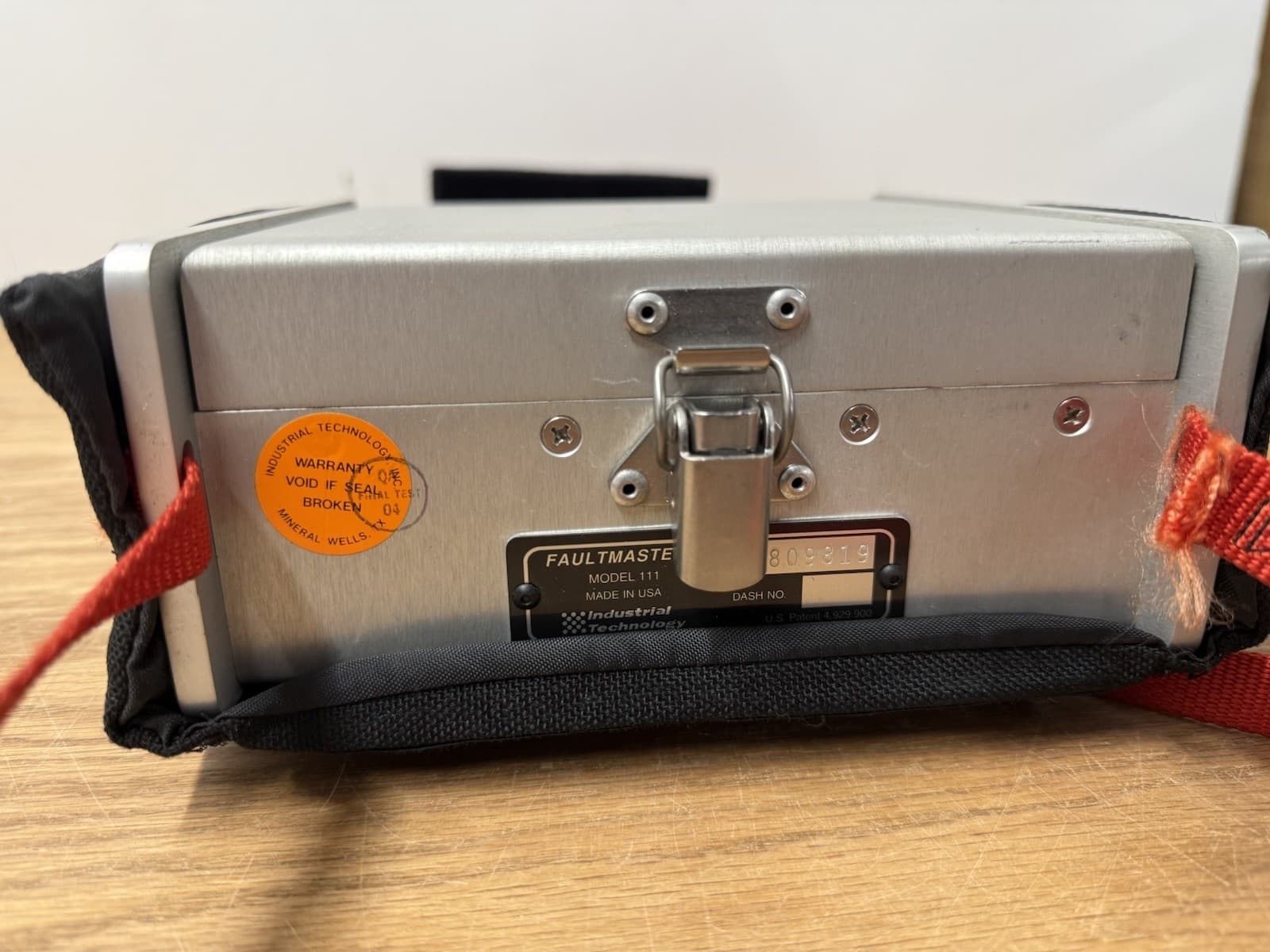 Industrial Tech FAULTMASTER 111 Resistance Fault Locater Fault Master w/Case 2