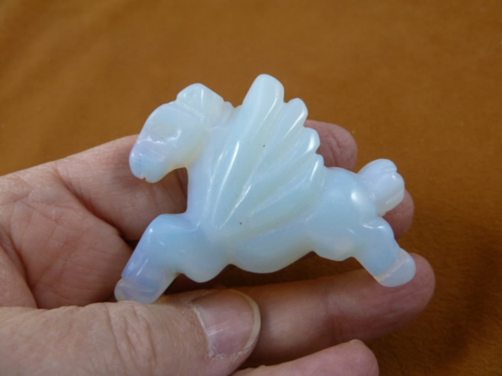 Y-PEG-RU-735 White Opalite PEGASUS flying wings horse Figurine gemstone statue