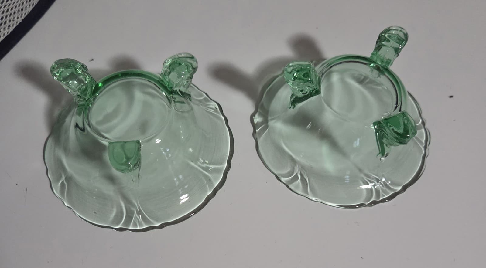 HEISEY GLASS EMPRESS~ FOOTED SALT~ NUT DISH~ GREEN ~2 3