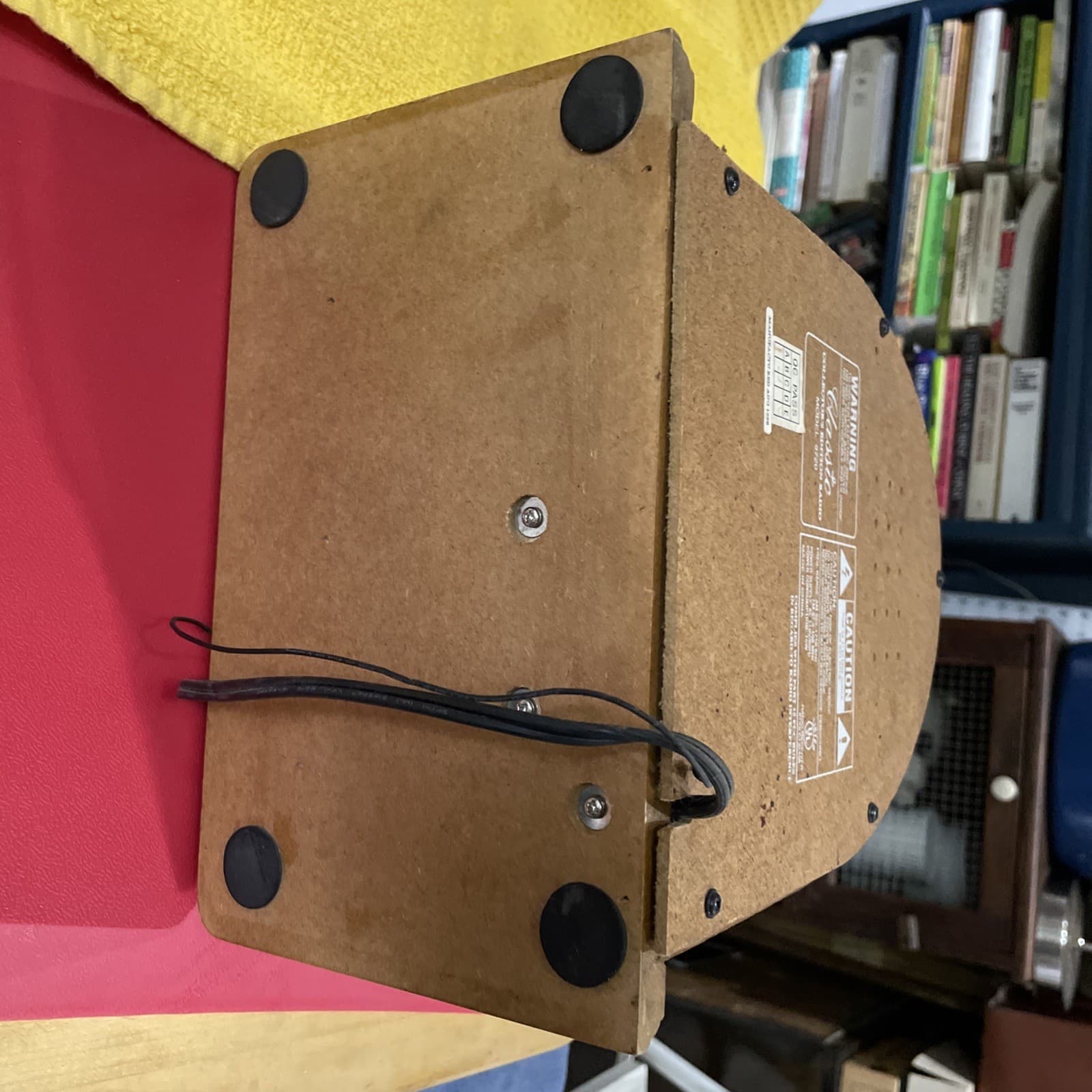 Classic Collectors Edition AM-FM Radio Model 9720 Cathedral Style Works 6