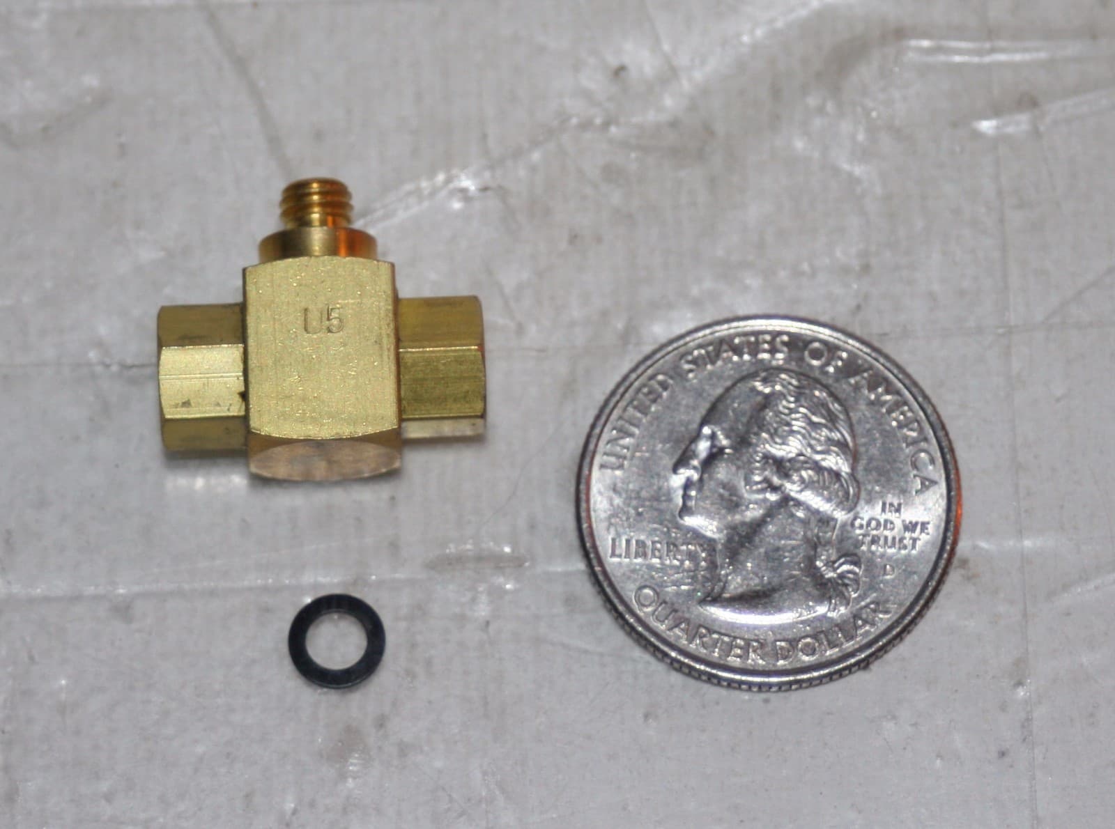 Clippard Minimatic MSV-1  Directional Control Shuttle Valve 250 Psi 10-32 Thread 4