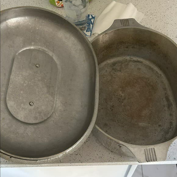 Vintage MagnaLite USA 8 QT / 7.5 L Oval Roaster Pan Dutch Oven with Lid 4