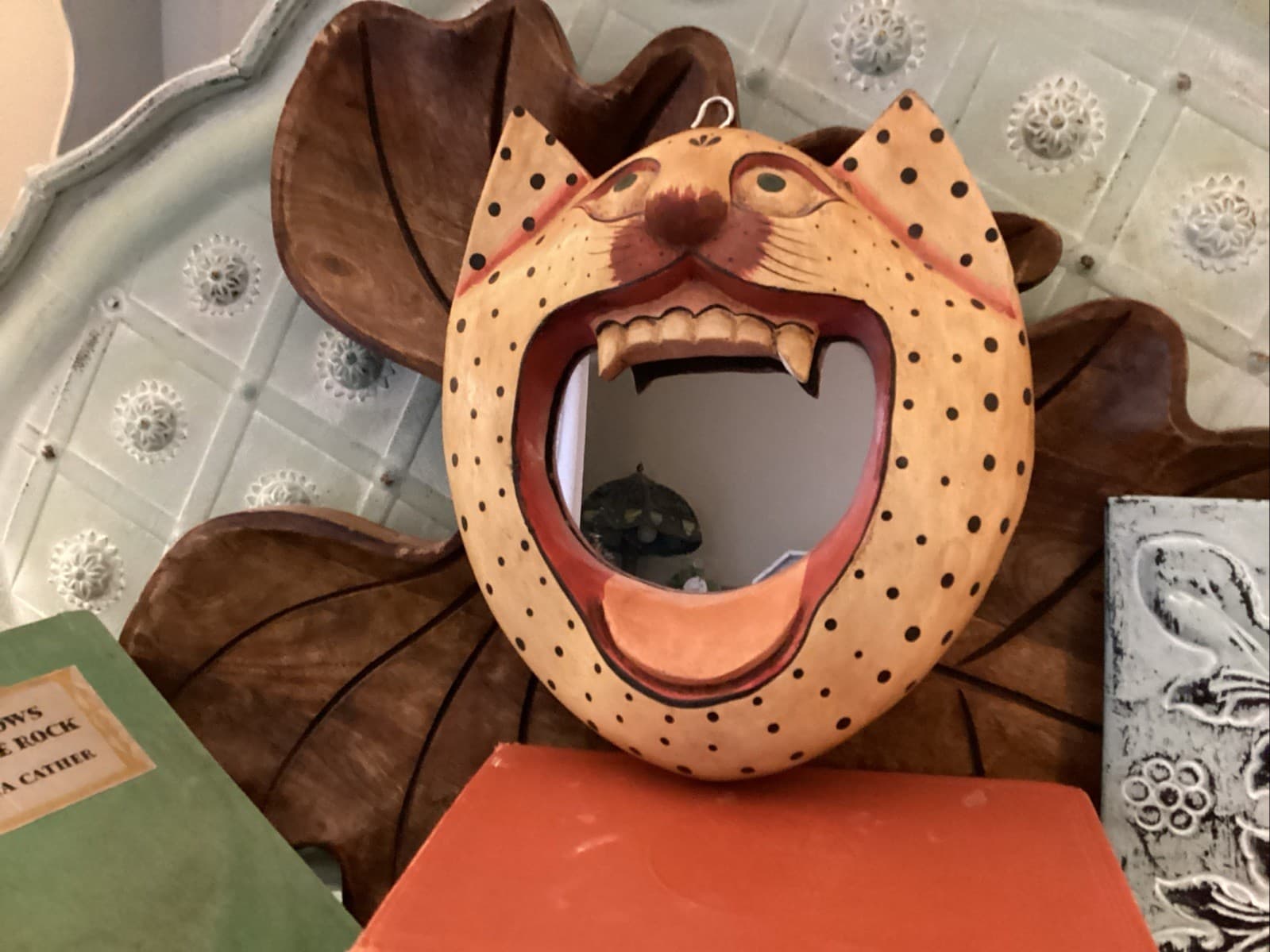 Indonesian Balinese Wood Polka Dot Cat Mouth Mirror Folk Art Kitty Wall Mirror 2