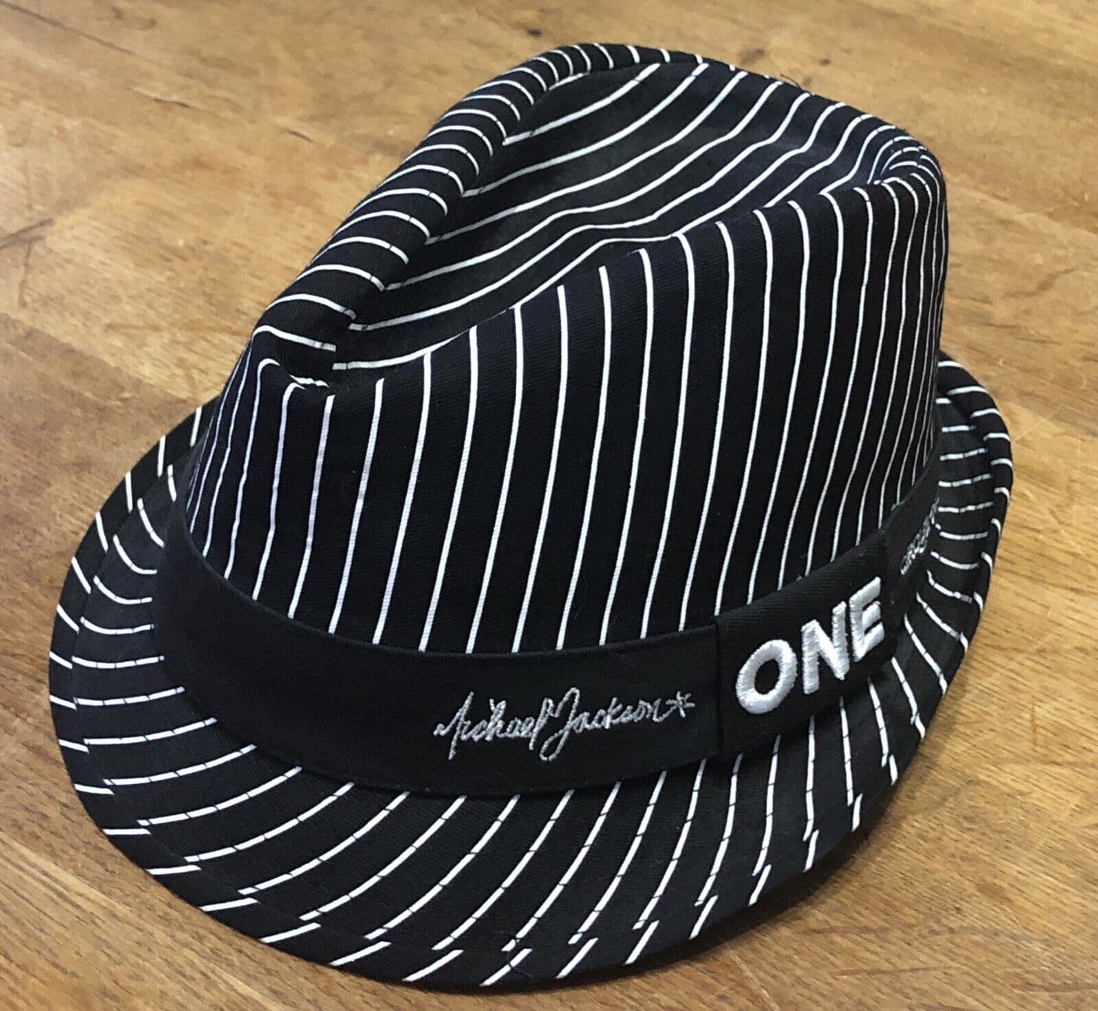 Cirque Du Soleil Michael Jackson One Pinstripe Fedora Brimmed Hat L/XL Black Wht