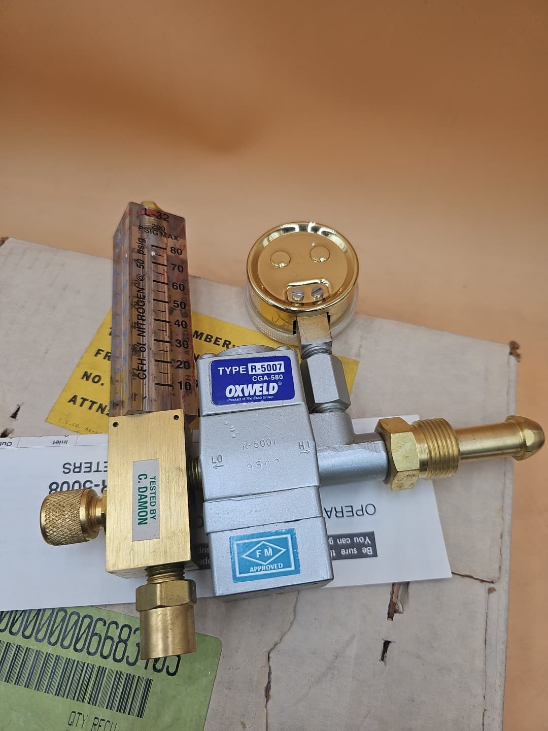 Oxweld R-5007 Multigas Regulator L32 Flow Meter 3