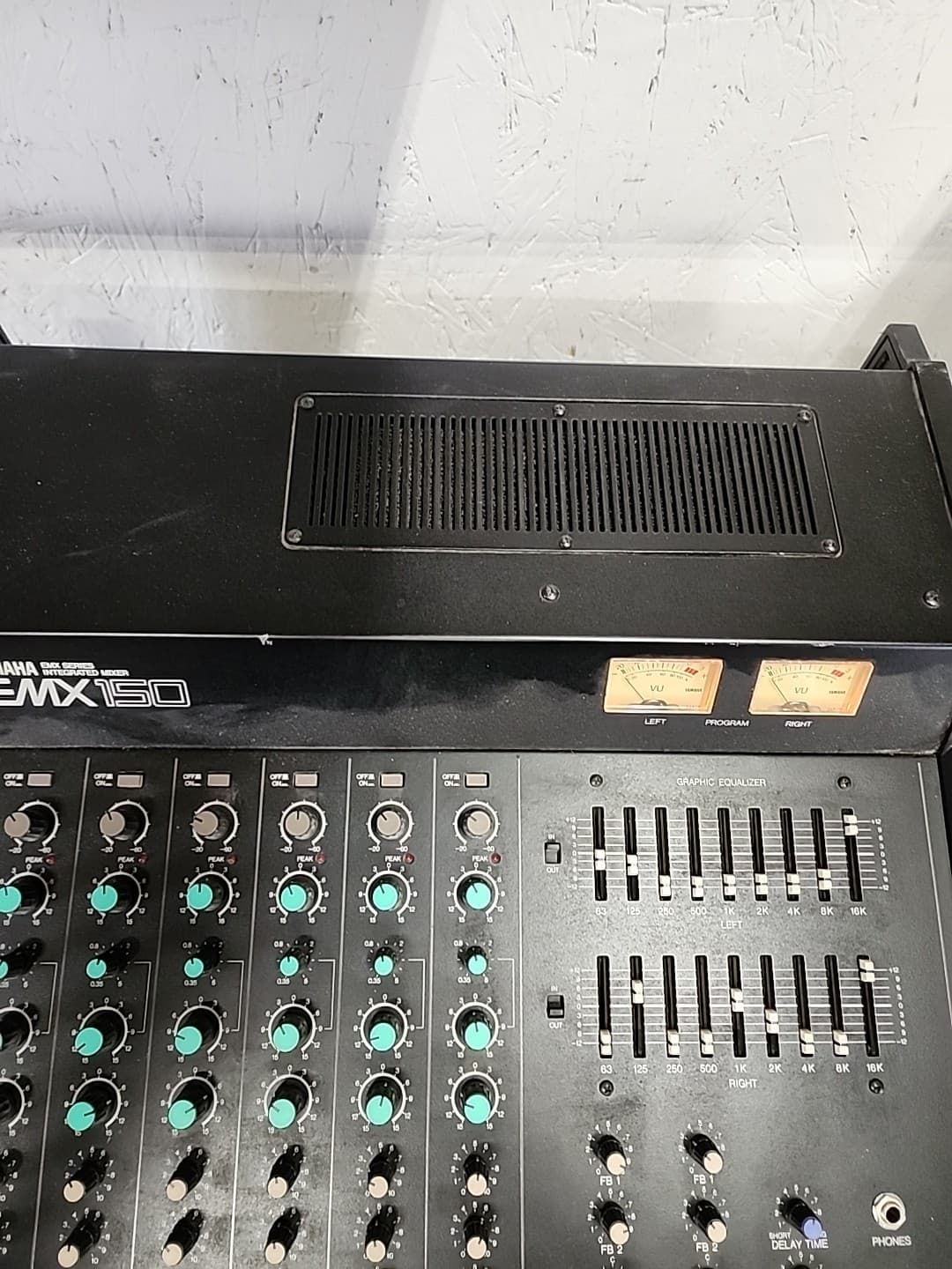 Yamaha EMX 150 Integrated Mixer 500 Watts Vintage Analog Rare Tested  6