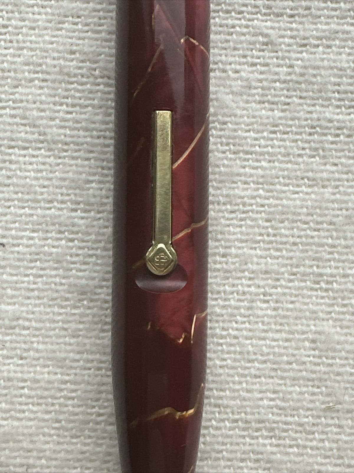 Conway Stewart 84 Fountain Pen Red Pink 5