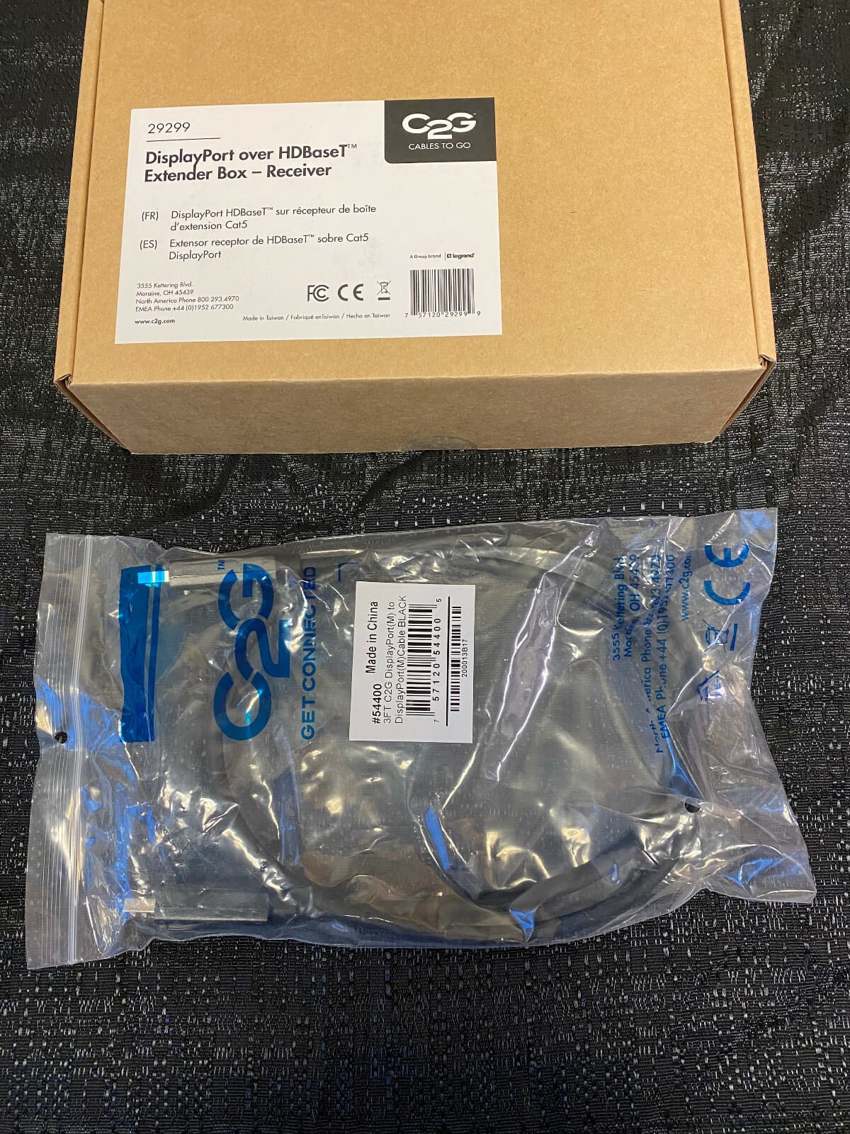 C2G 29302 & 29299 DisplayPort HDBaseT over Cat5 Extender Transmitter & Receiver  2