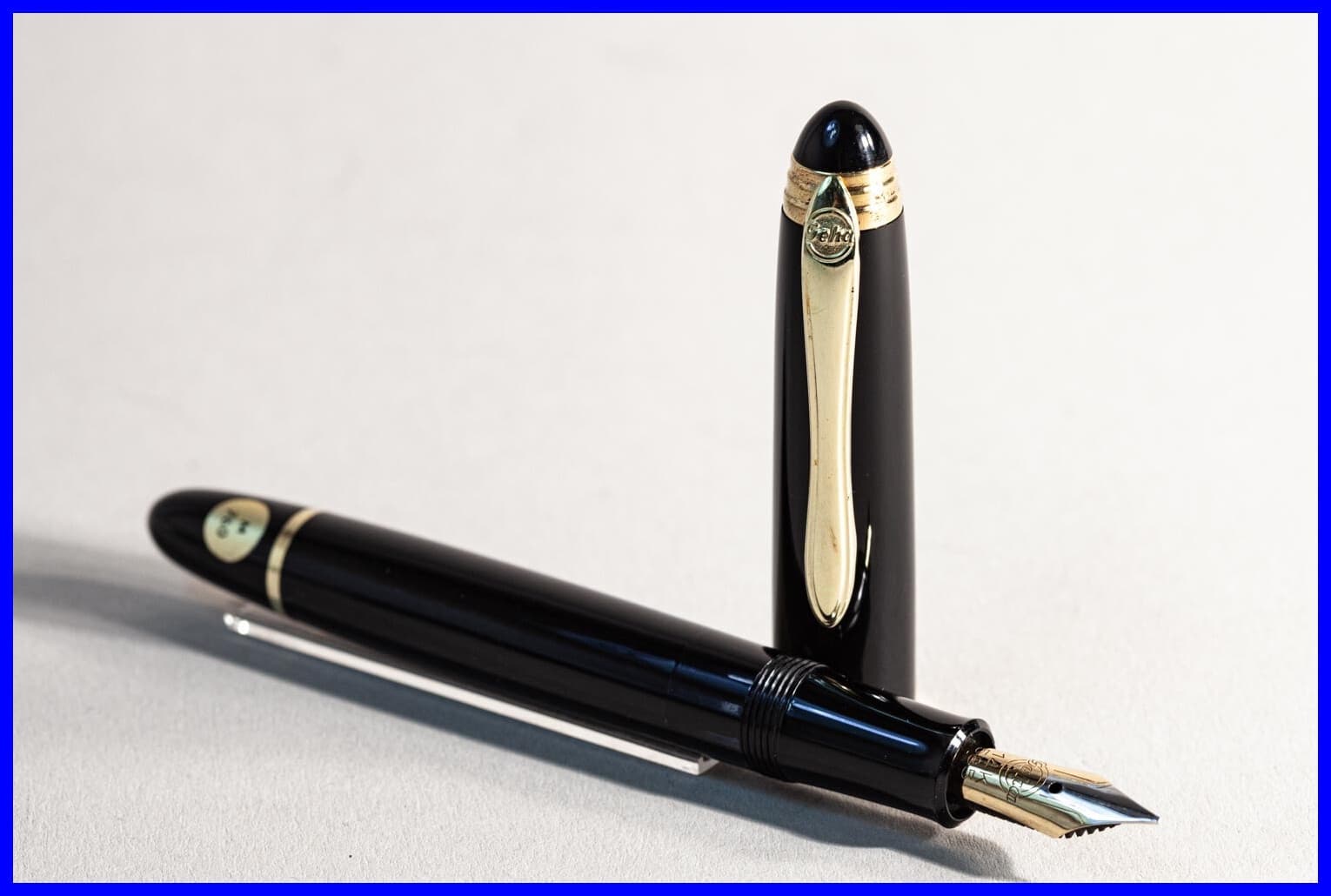 1950s Geha 760 Standard Piston Filler Reservoir Tank with Medium 14K Gold Nib 3