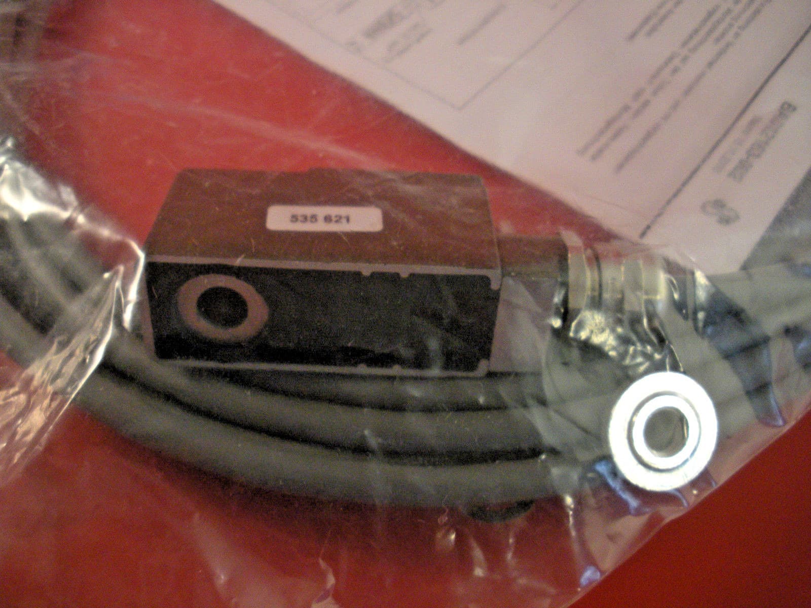 Festo GBRE 022 AMX E07 Solenoid Cable Sensor BA012163-002 753700 Magnet Schultz 3