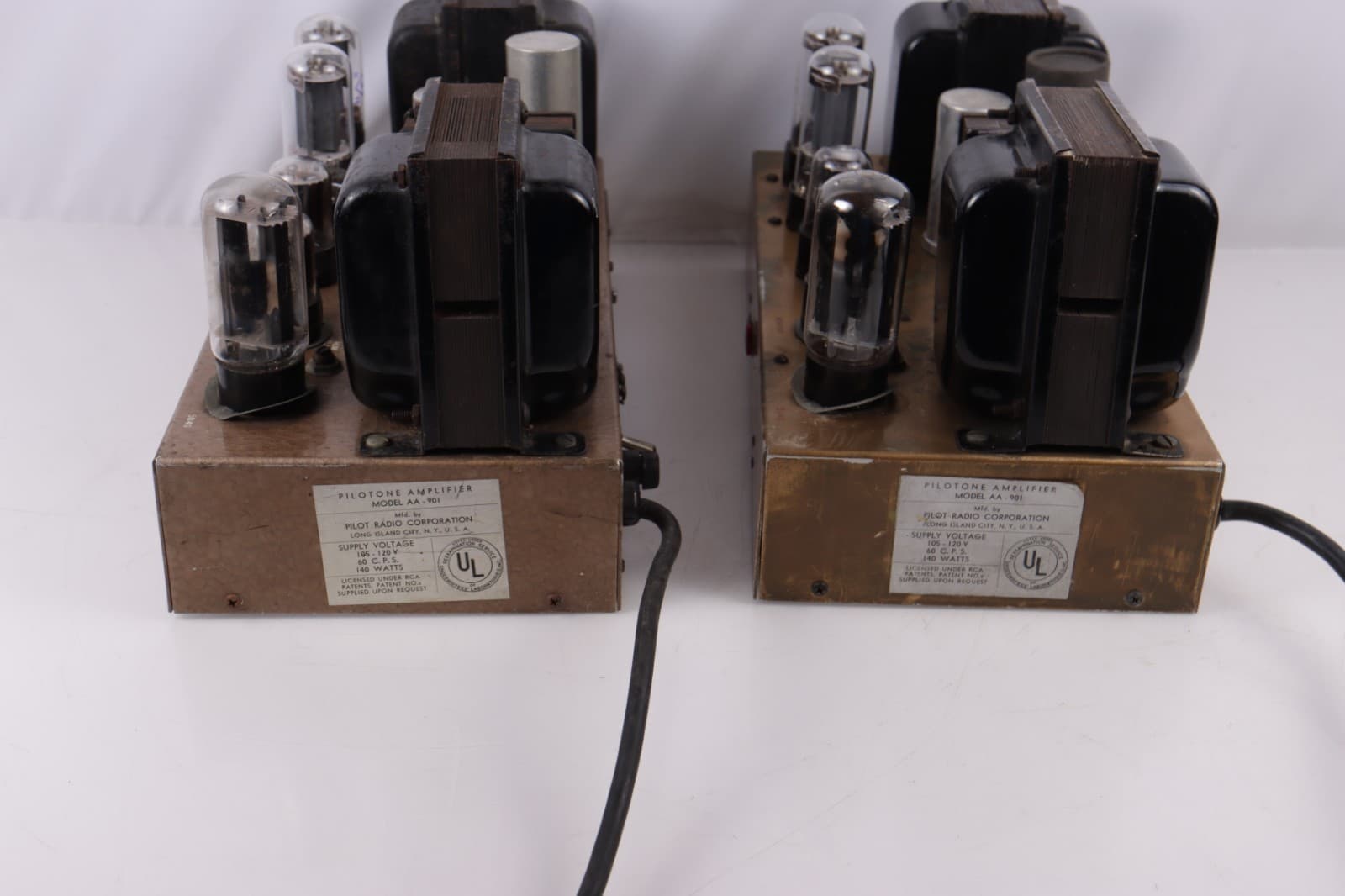 Pair of  Pilot Pilotone AA-901 Mono Bloc Power Amplifiers 6