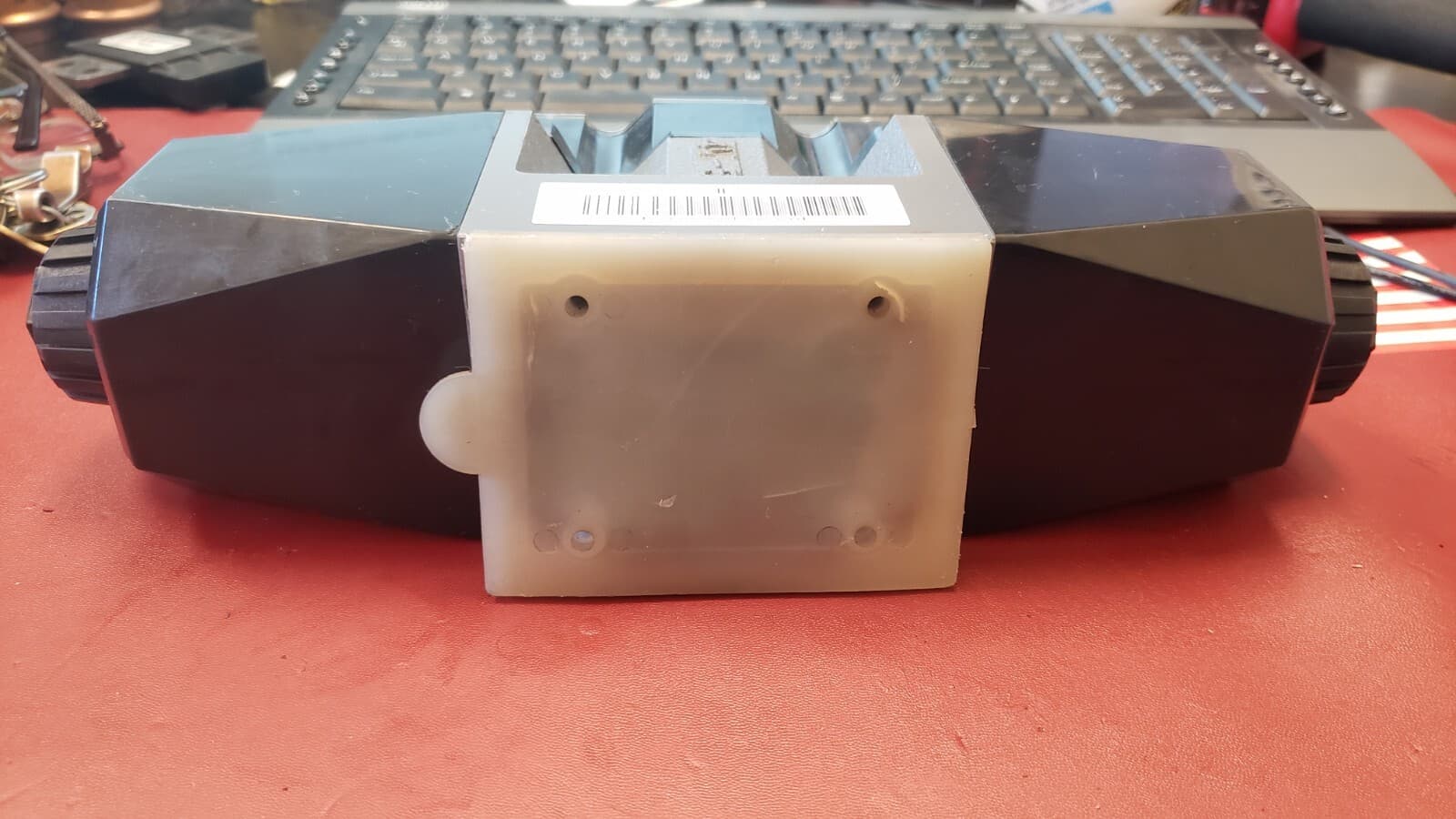 NEW TOKIMEC Directional Control valve DG4V-5-3C-M-P7L-H-7-40 ( G2-5B) 6