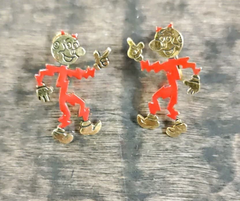 VINTAGE 1950s REDDY KILOWATT SCREW BACK EARRINGS  3