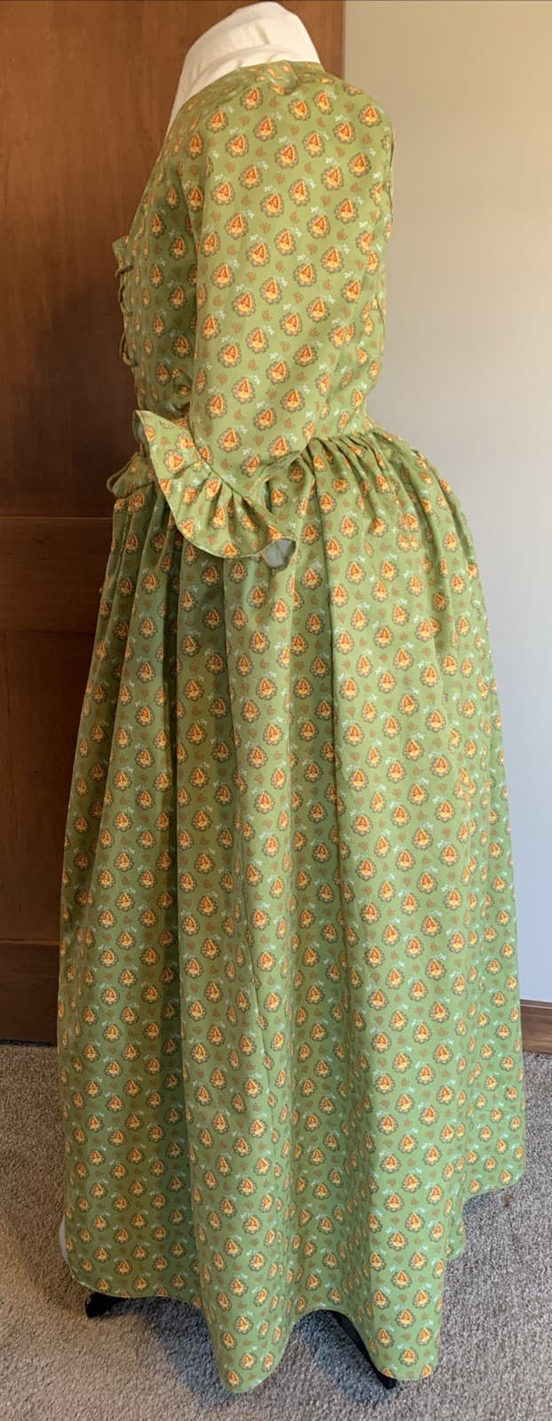 LG Outlander, Colonial, Cotton Sprigged Paisley Polonaise/Over Dress.  NWOT 3