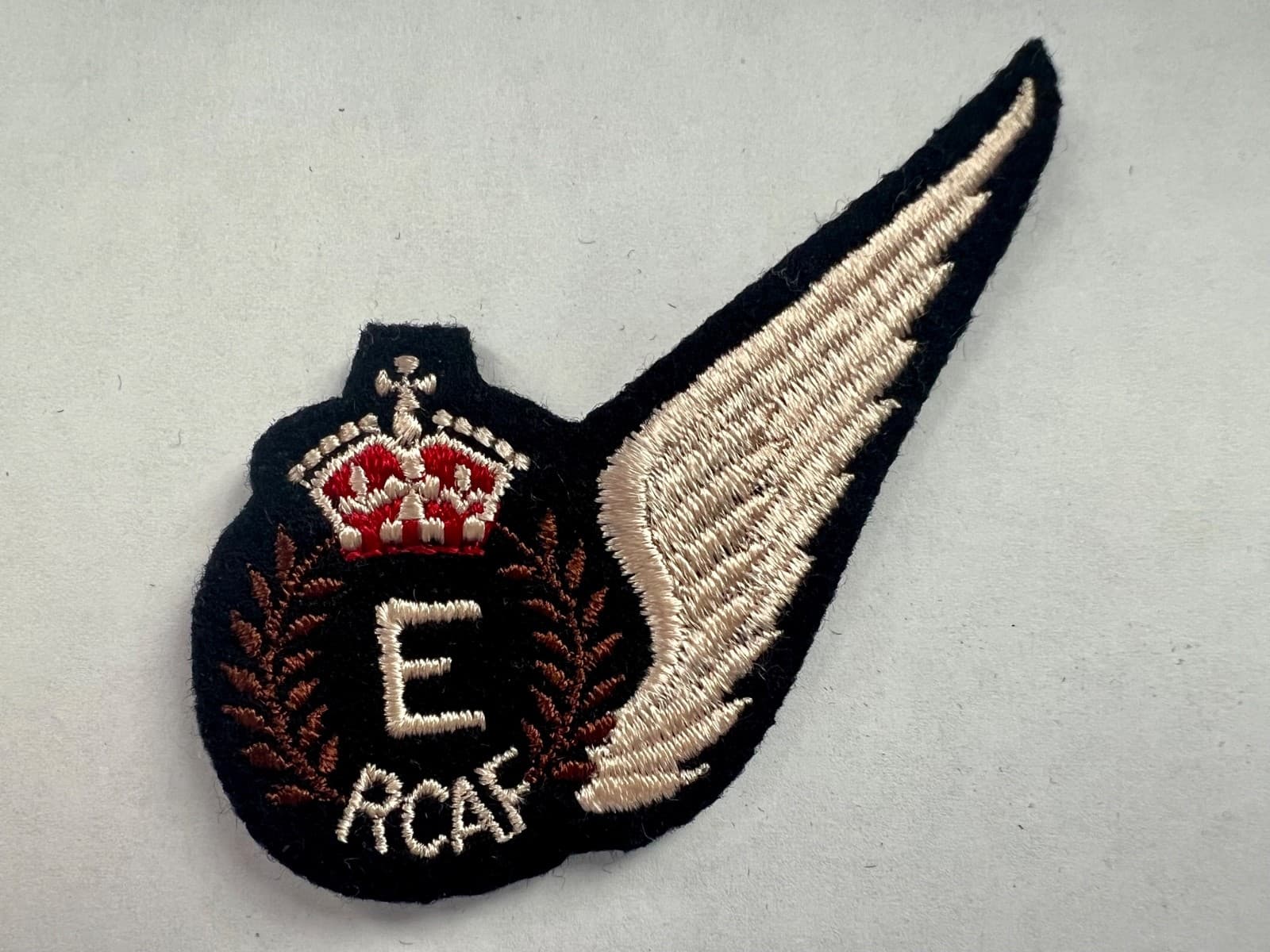 WW2 RCAF ROYAL CANADIAN AIR FORCE ENGINEER No Glow