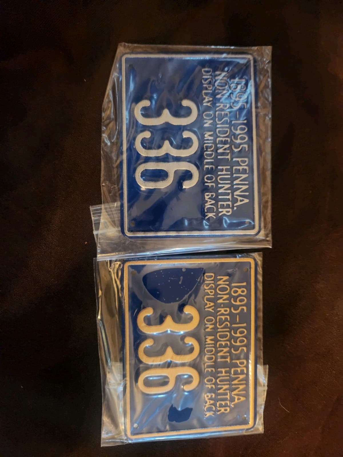 1895 To 1995 Penna. Non Resident Hunter Display On Middle Of Back 336 Set Of Two