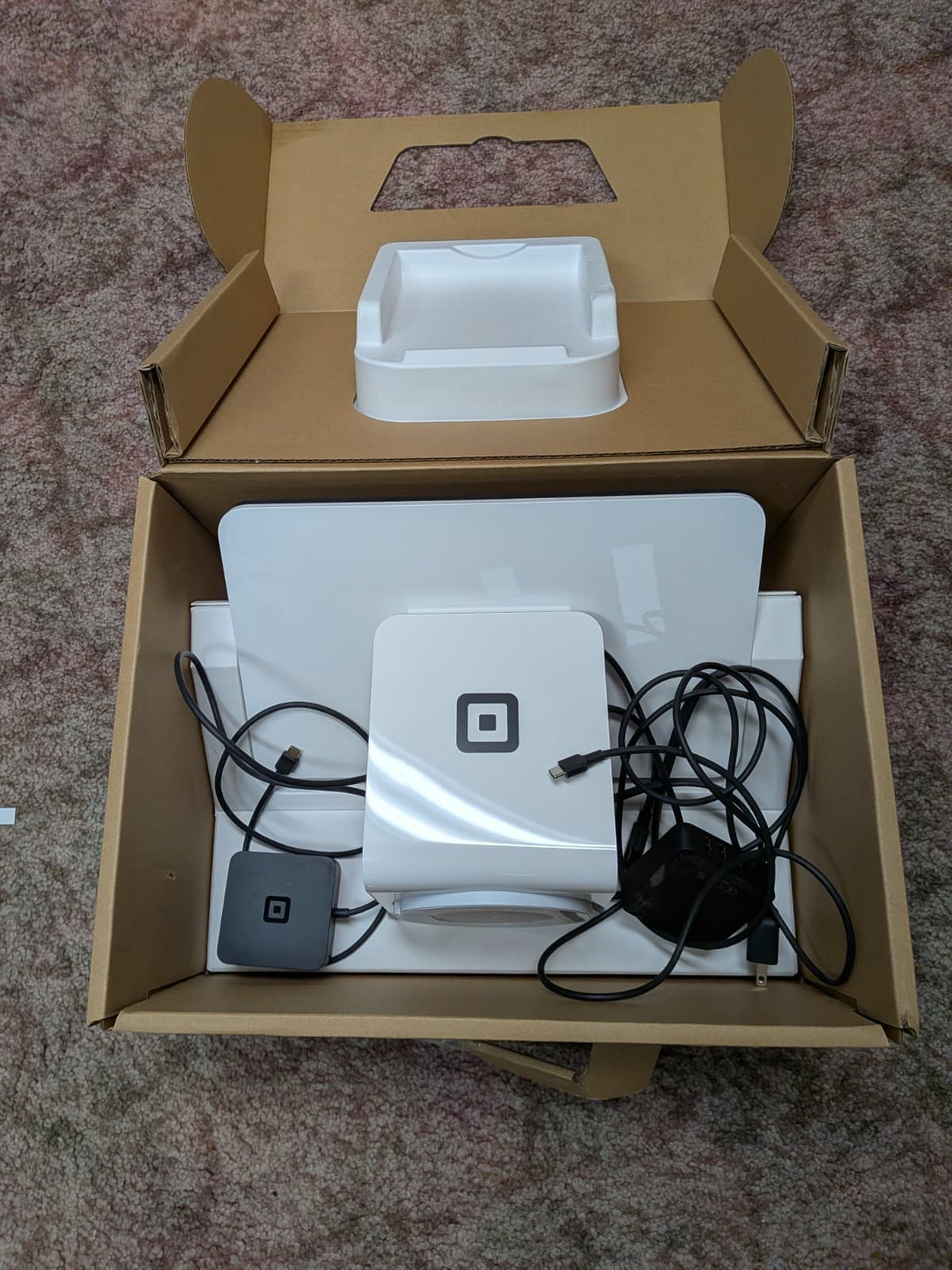 Square POS Stand for iPad (2nd generation, USB-C) 3