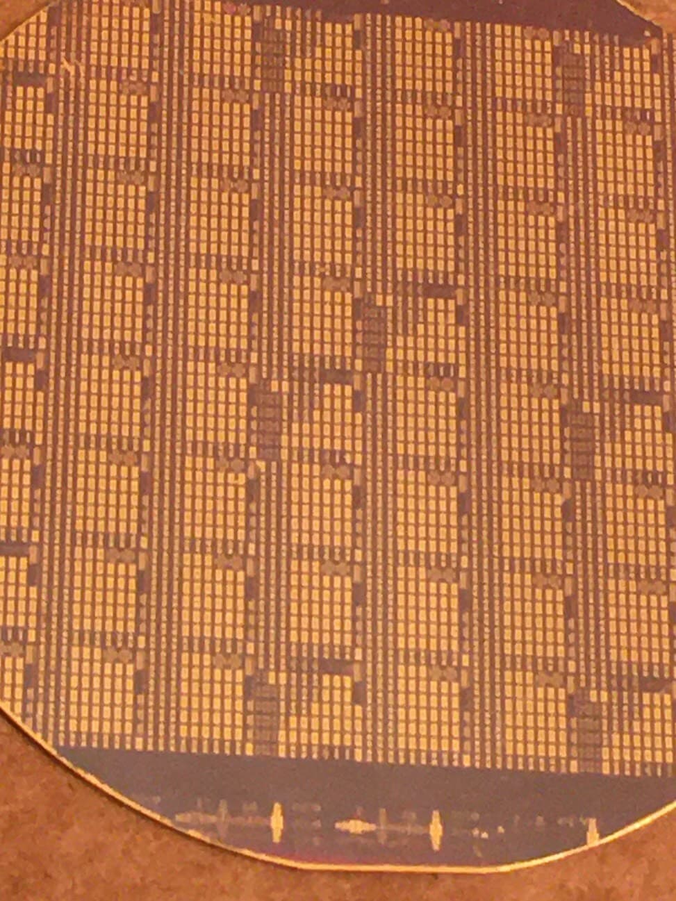 2" Gold Silicon Wafer Unique Extremely Rare RF NAND Vintage CPU Chip 3