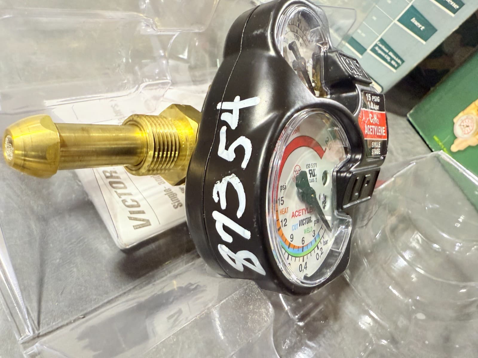 Victor Edge Series 2.0 ESS42 Acetylene Regulator ESS42-15-510 5