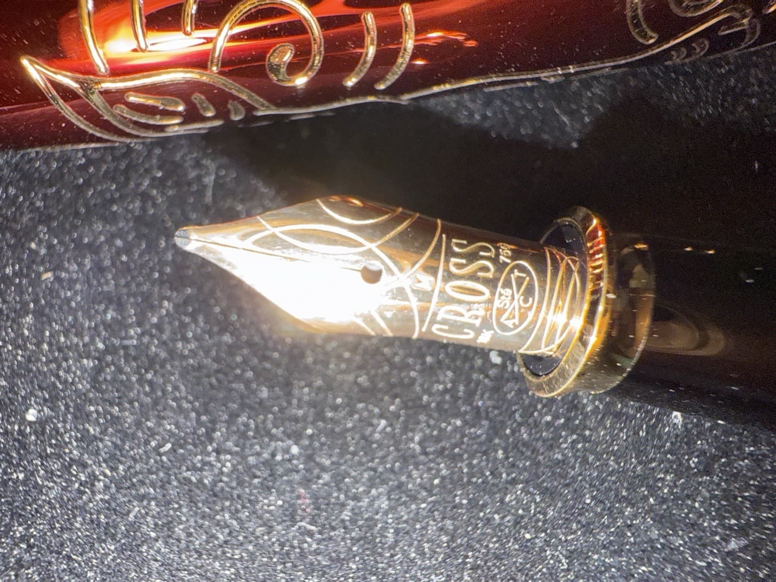 Cross Townsend "Year Of The Pig" Fountain Pen 18KT Gold M Nib NEW 2018 Sample 3